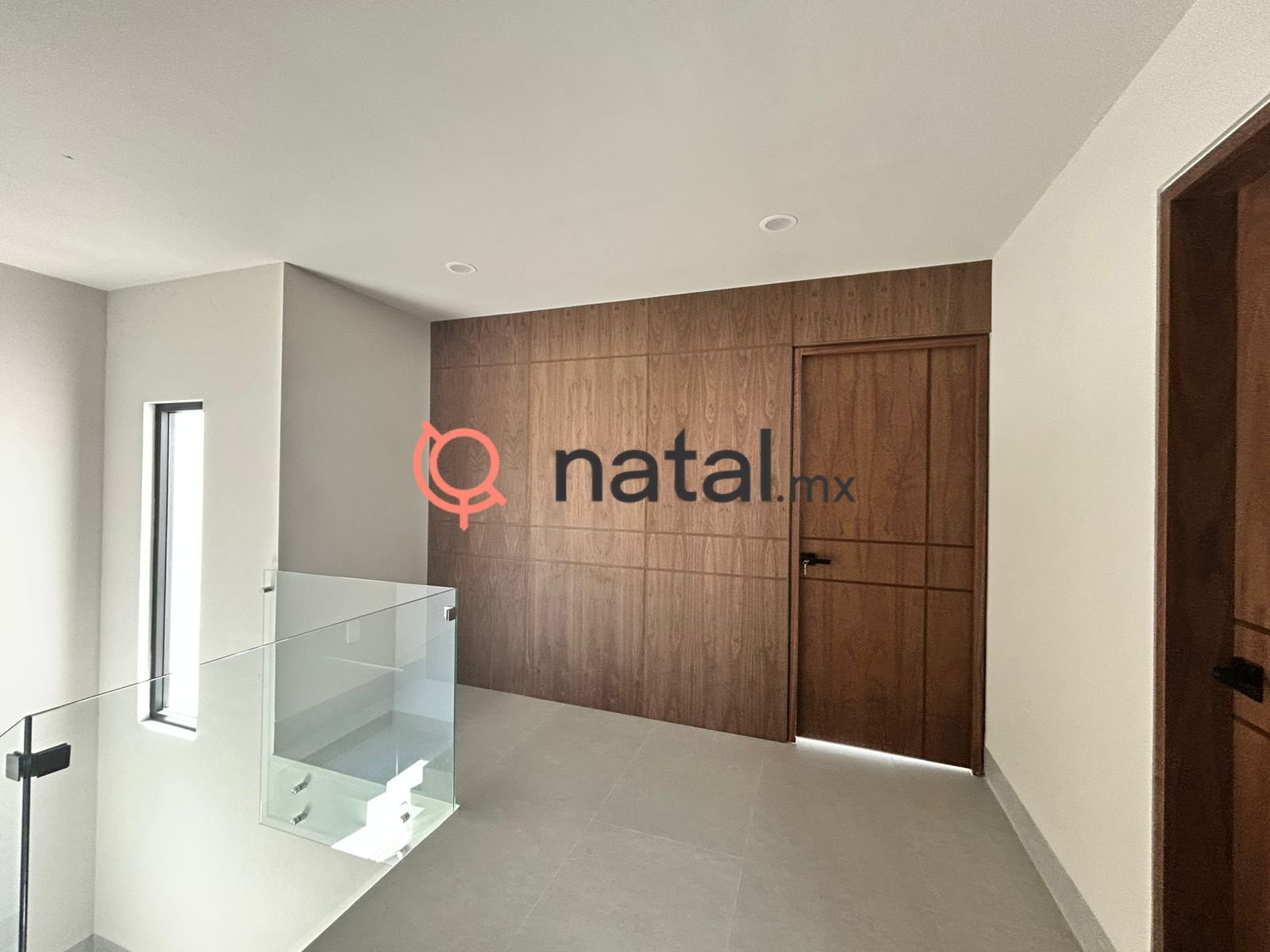 6afc3c9b-b090-48d5-b0c9-66de8a3d9939