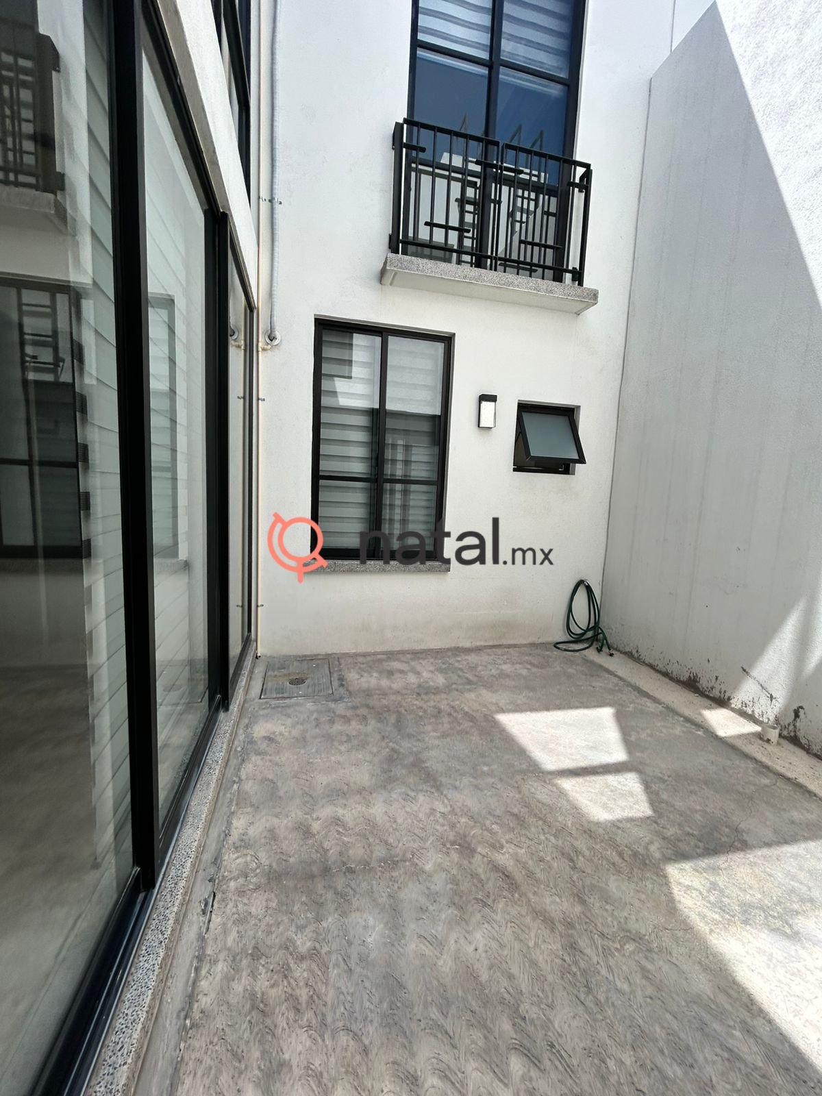 PHOTO-2025-08-05-21-33-40