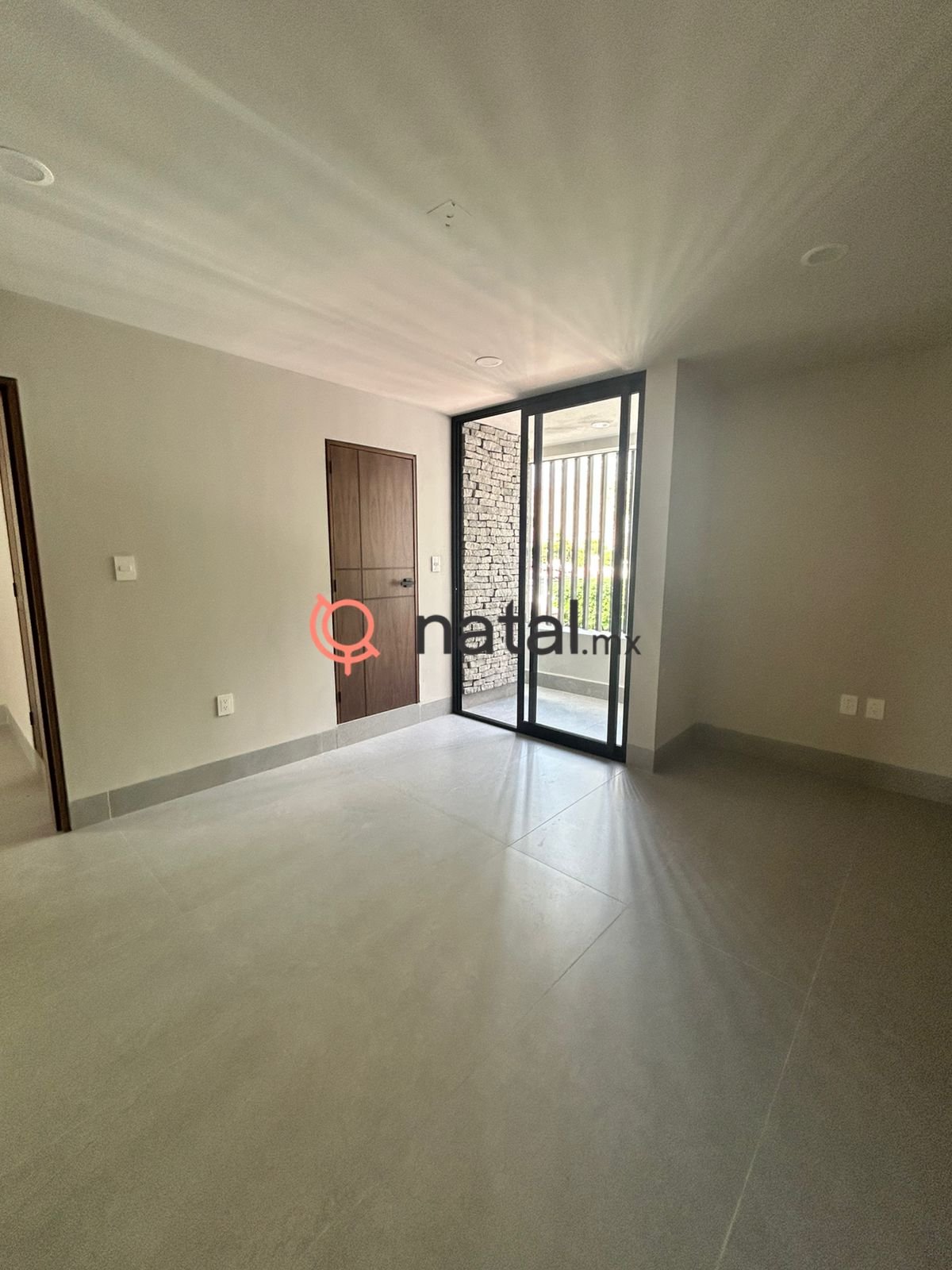 dbb2fca7-814b-4e6a-843d-c7ef3c6cbe7d